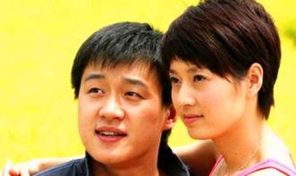 娱乐圈里两个男人吃瓜,是友情升温还是另有隐情？