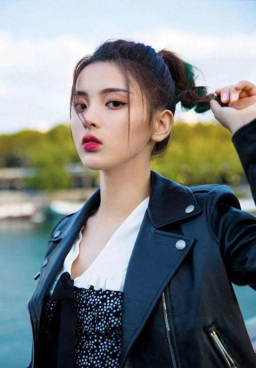 娱乐吃瓜女配图片,吃瓜群众的甜蜜复仇记