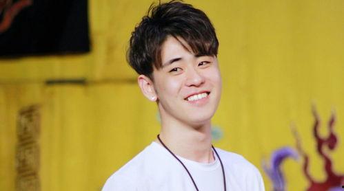 郭京飞陈伟霆吃瓜娱乐